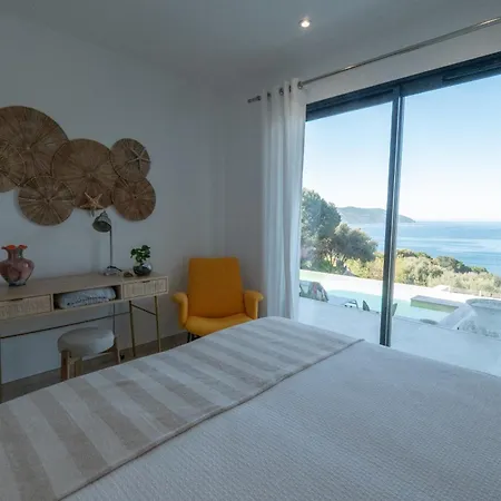 Maredo - West Corsica Stunning View, Infinity Pool Villa *