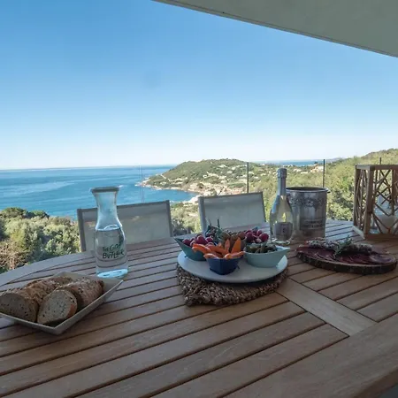 Villa Maredo - West Corsica Stunning View, Infinity Pool Tiuccia